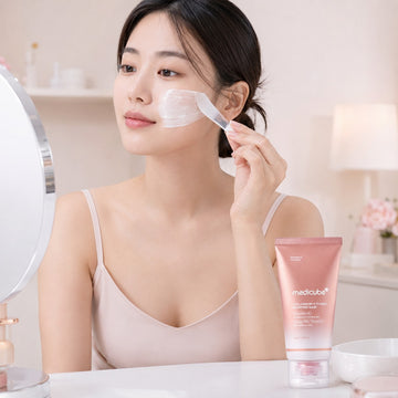 Mascarilla facial reafirmante de colágeno MEDICUBE Collagen Milky Toning Wrapping Mask 75ml