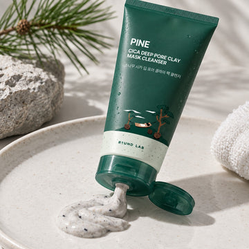 Limpiador de mascarilla de arcilla para poros profundos Pine Cica de ROUND LAB 150 ml