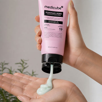 Acondicionador para el cabello y cuero cabelludo Rosemary PDRN de medicube 250 ml
